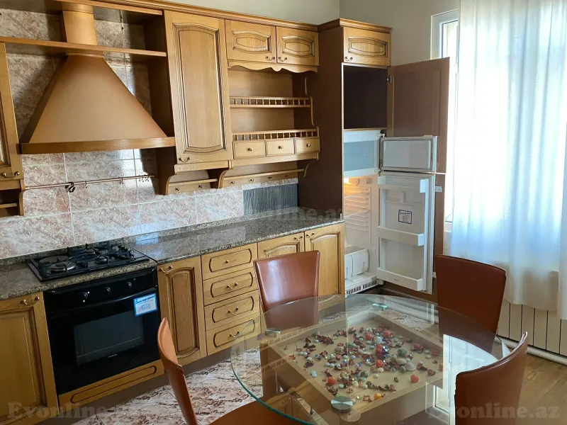 Kirayə verilir 7 otaqlı Mənzil Yeni tikili 350 m² Yasamal r. - şəkil 16