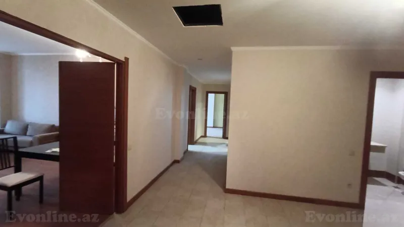 Satılır 3 otaqlı Mənzil Yeni tikili 170 m² Nizami m. - şəkil 3