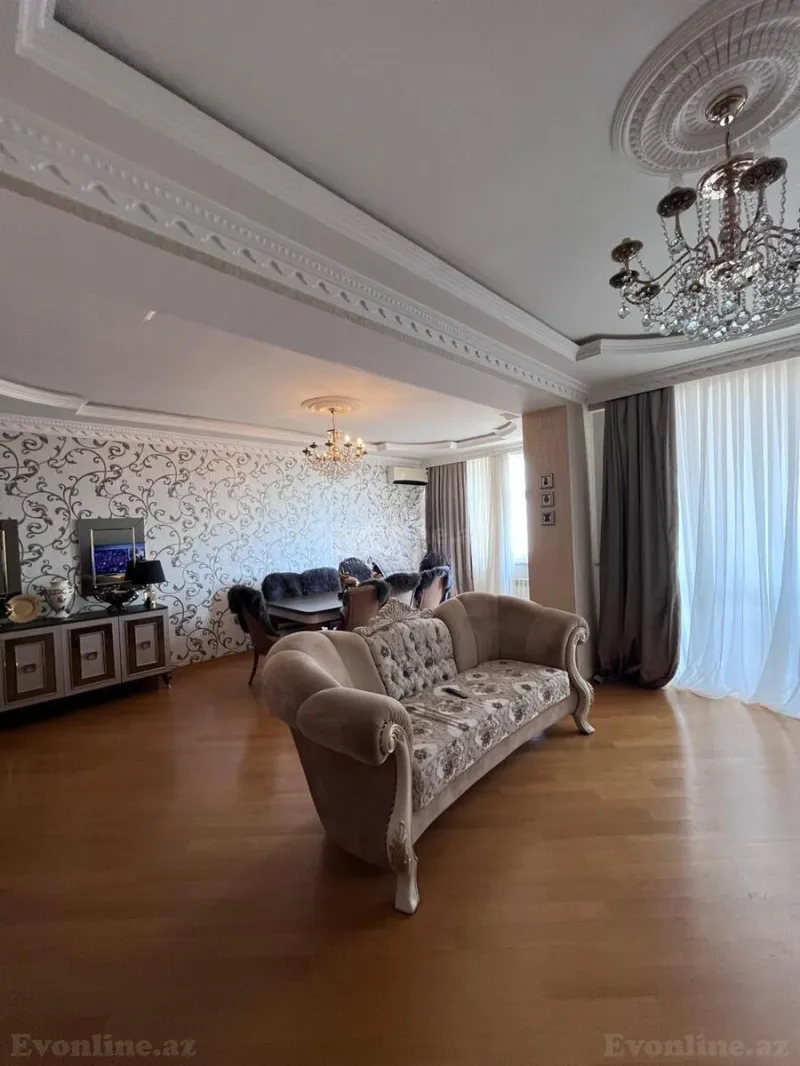 Satılır 3 otaqlı Mənzil Yeni tikili 137 m² Həzi Aslanov m. - şəkil 3