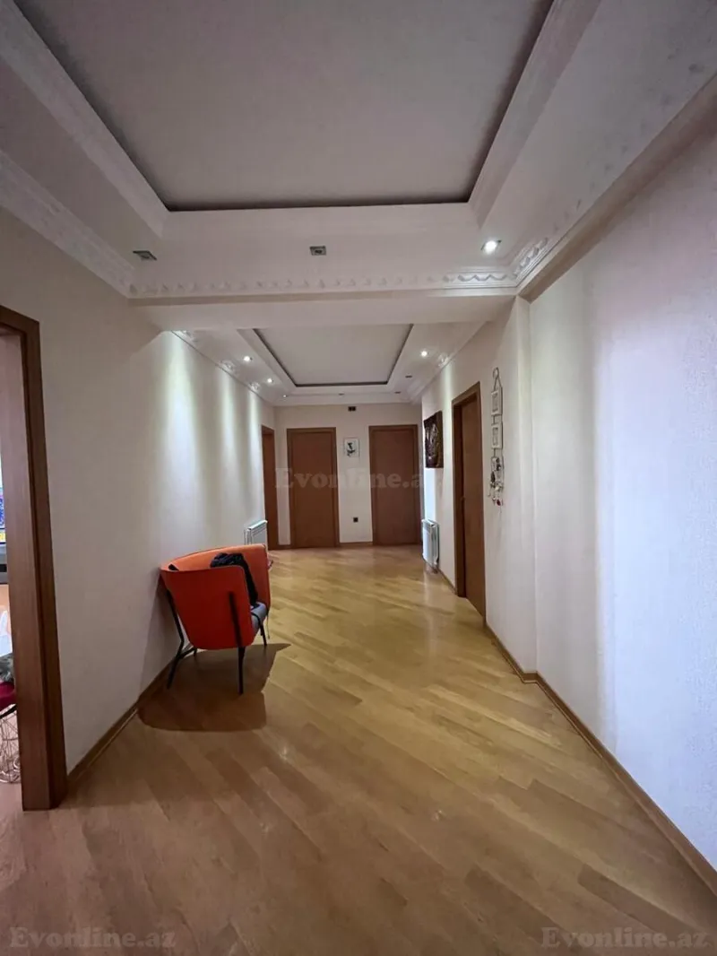 Satılır 3 otaqlı Mənzil Yeni tikili 137 m² Həzi Aslanov m. - şəkil 13