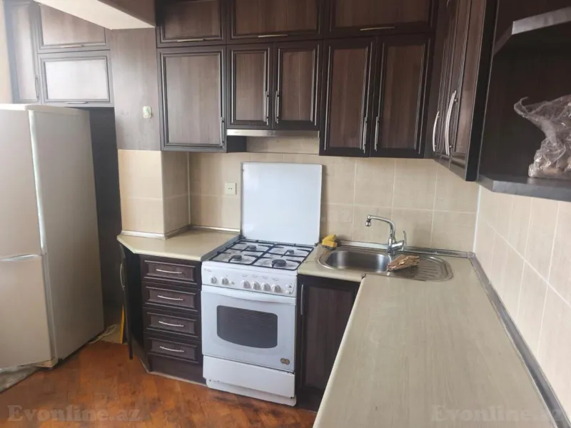 Kirayə verilir 3 otaqlı Mənzil Köhnə tikili 90 m² Həzi Aslanov m. - şəkil 9