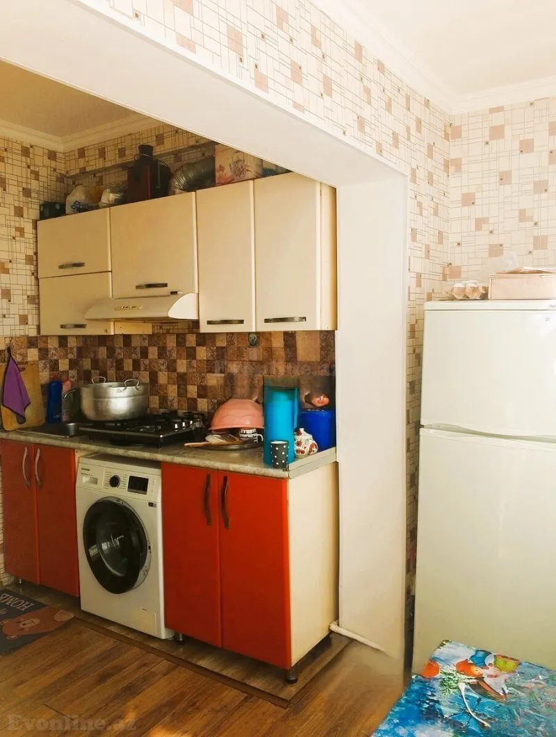 Satılır 3 otaqlı Mənzil Köhnə tikili 80 m² Yeni Günəşli - şəkil 7
