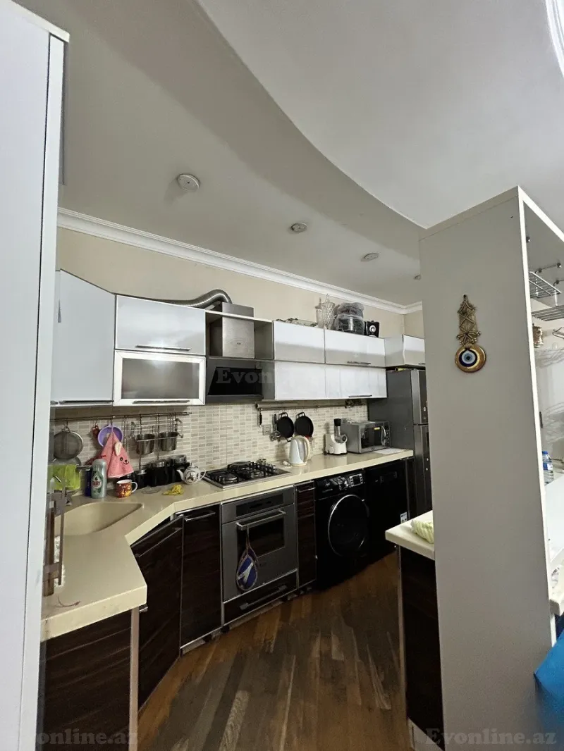 Satılır 4 otaqlı Mənzil Yeni tikili 175 m² Nərimanov r. - şəkil 7