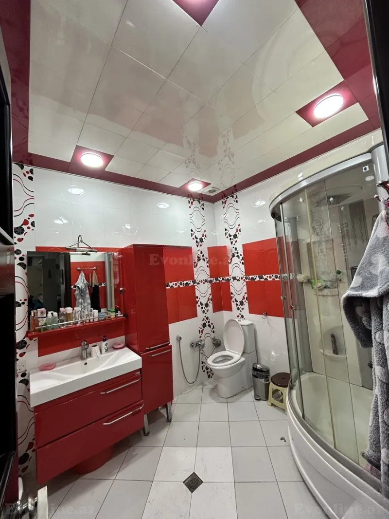 Satılır 4 otaqlı Mənzil Yeni tikili 175 m² Nərimanov r. - şəkil 9