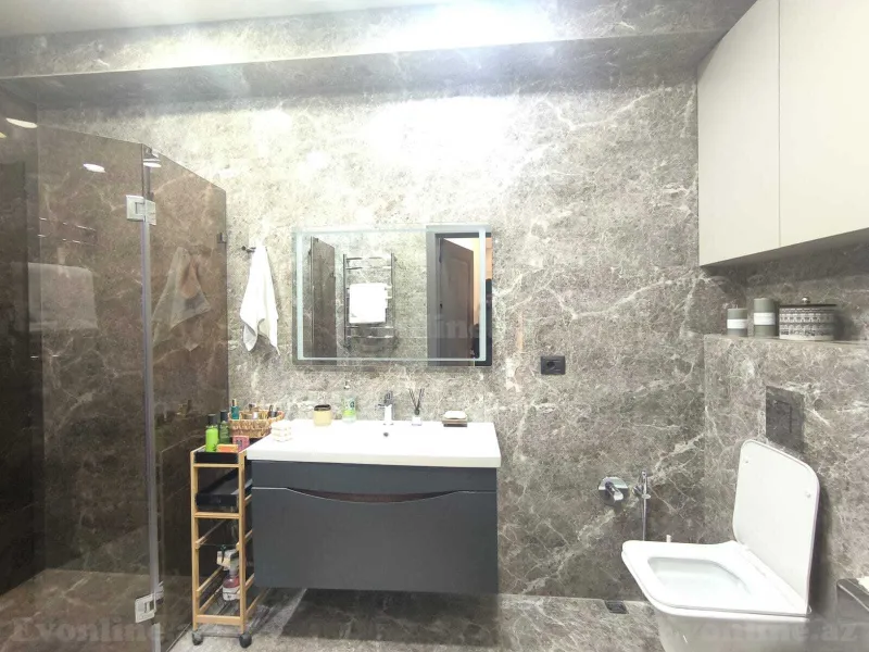 Kirayə verilir 3 otaqlı Mənzil Yeni tikili 130 m² Xətai r. - şəkil 12