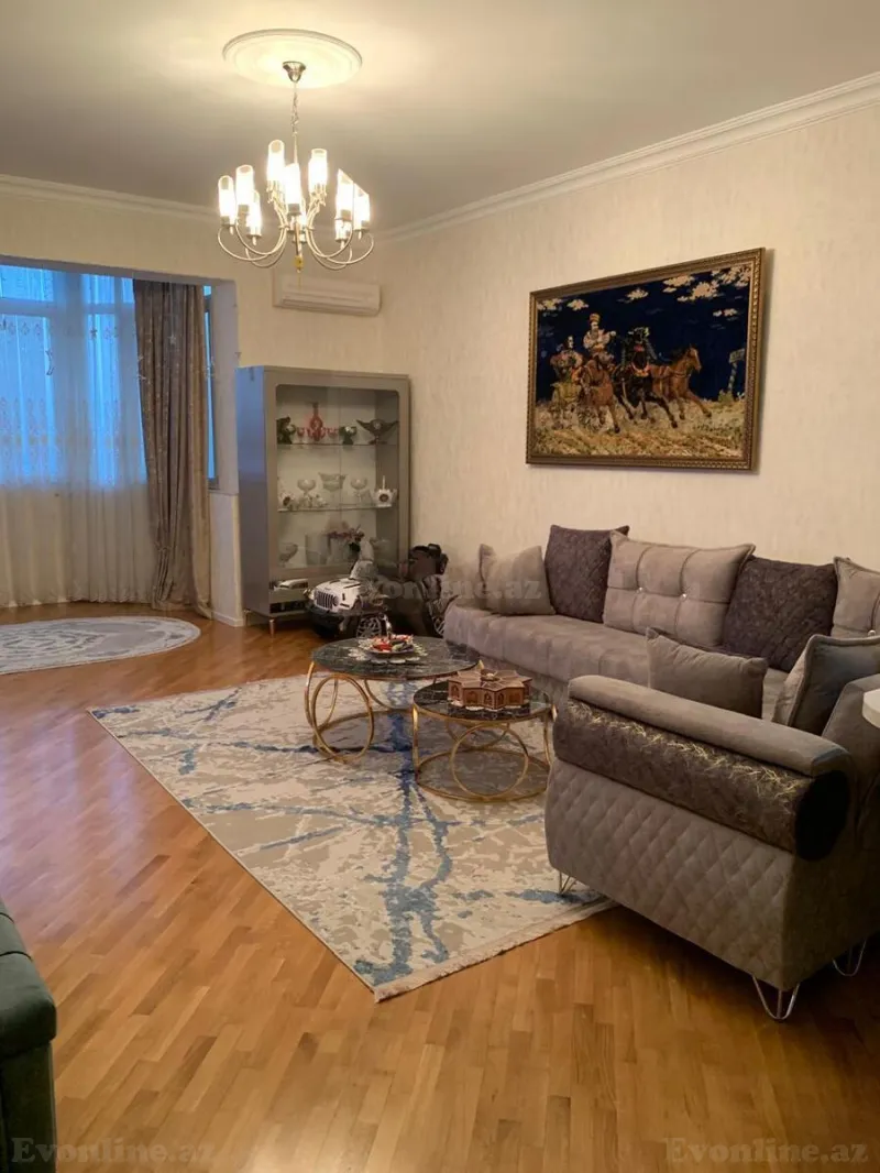 Satılır 3 otaqlı Mənzil Yeni tikili 82 m² 8 Noyabr m. - şəkil 3