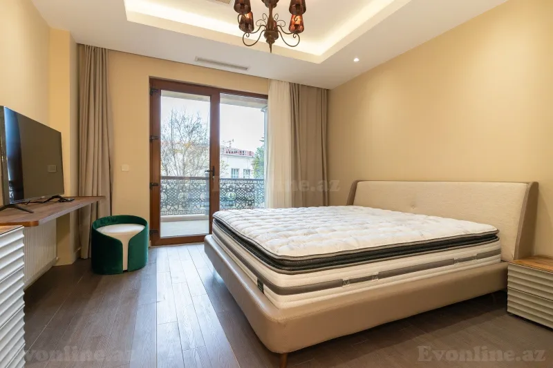 Kirayə verilir 2 otaqlı Mənzil Yeni tikili 100 m² Nərimanov r. - şəkil 12