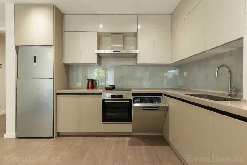 Kirayə verilir 2 otaqlı Mənzil Yeni tikili 100 m² Nərimanov r. - şəkil 17