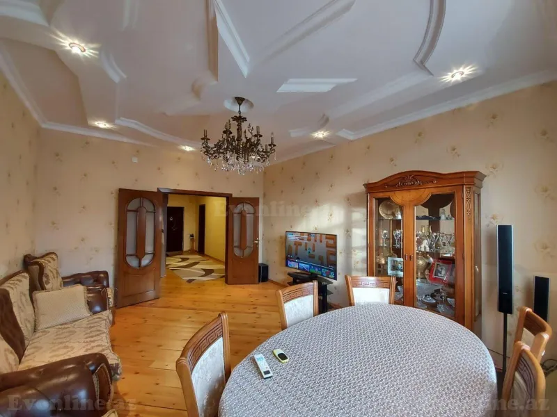 Satılır 2 otaqlı Mənzil Yeni tikili 90 m² Azadlıq prospekti m. - şəkil 4