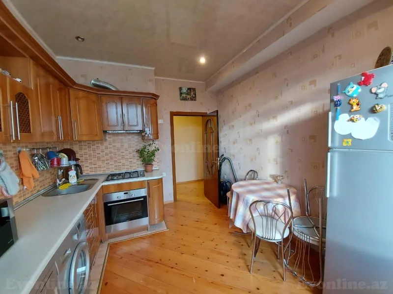 Satılır 2 otaqlı Mənzil Yeni tikili 90 m² Azadlıq prospekti m. - şəkil 9