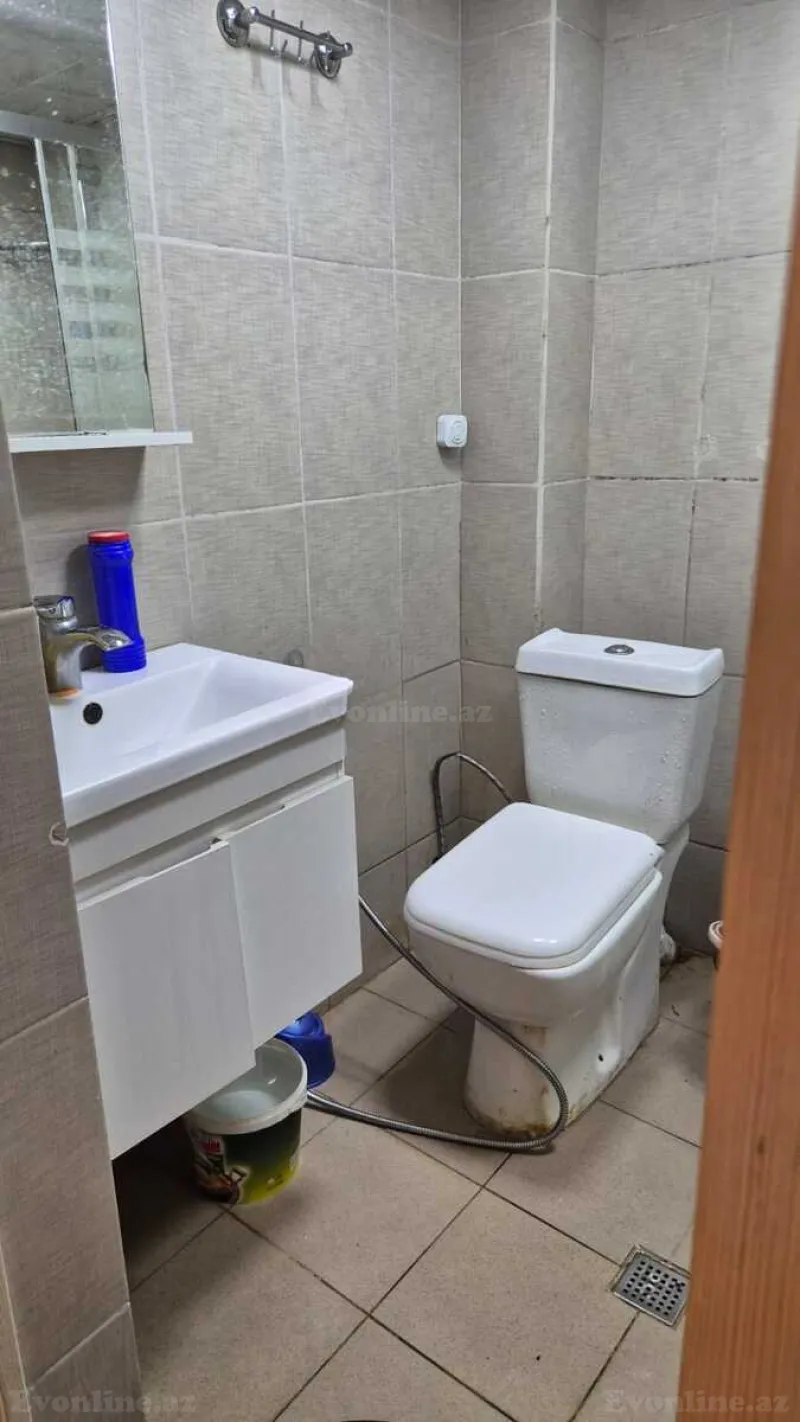 Kirayə verilir 2 otaqlı Mənzil Köhnə tikili 55 m² Elmlər Akademiyası m. - şəkil 11