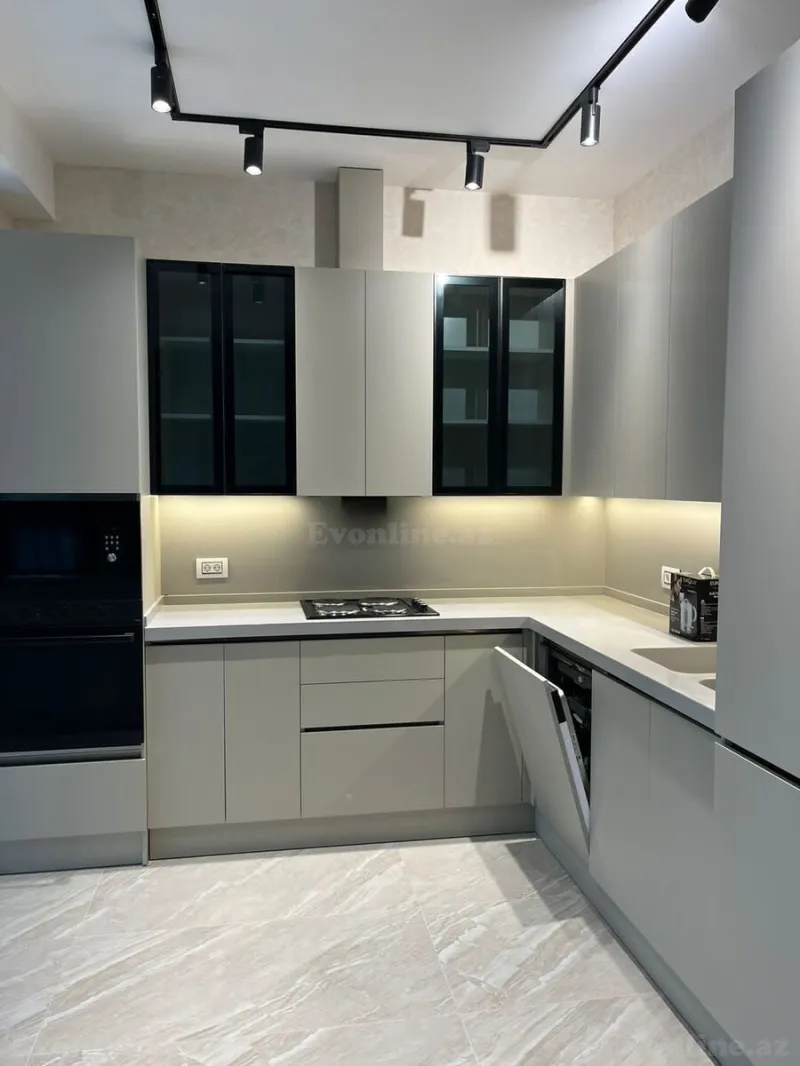 Kirayə verilir 3 otaqlı Mənzil Yeni tikili 100 m² Elmlər Akademiyası m. - şəkil 15