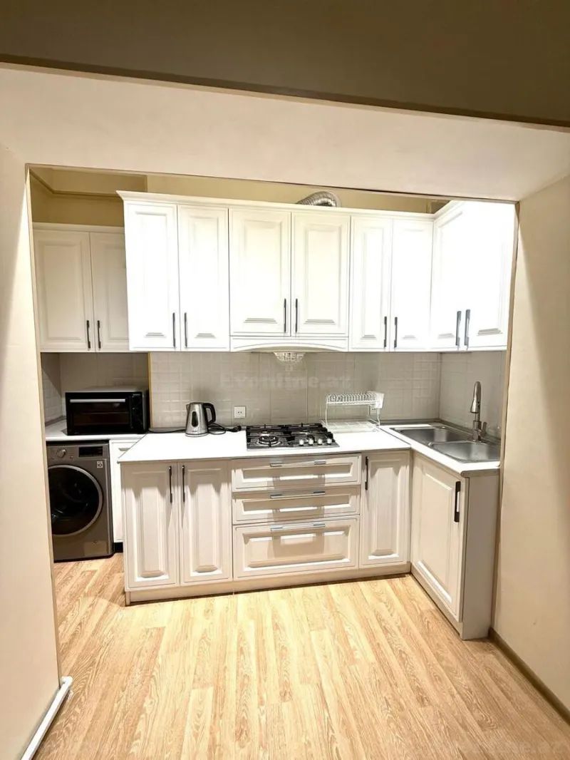 Kirayə verilir 3 otaqlı Mənzil Yeni tikili 95 m² 28 May m. - şəkil 12