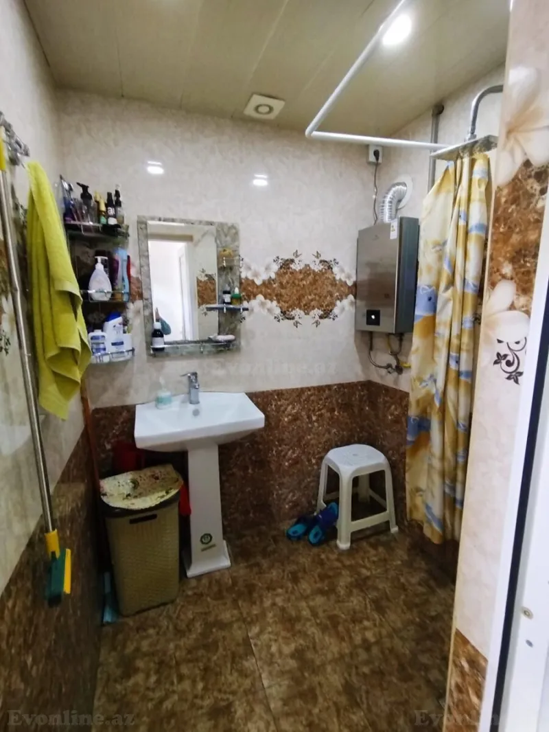 Satılır 2 otaqlı Mənzil Köhnə tikili 60 m² Həzi Aslanov m. - şəkil 13