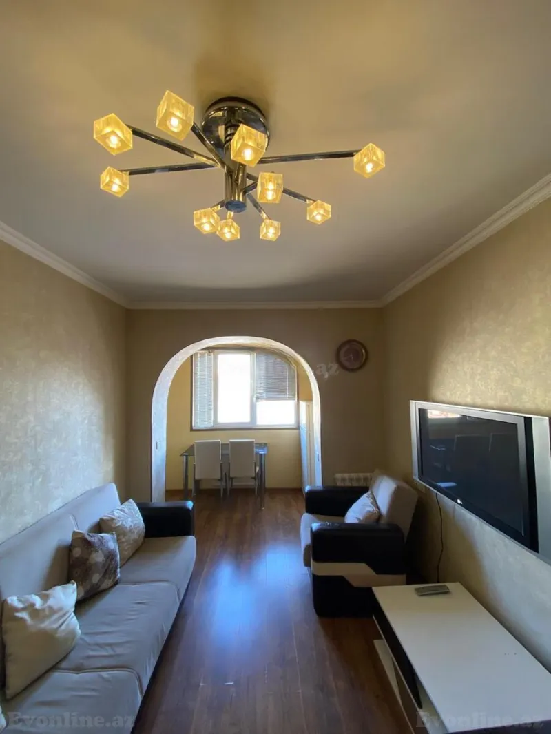 Satılır 3 otaqlı Mənzil Köhnə tikili 60 m² Sahil m. - şəkil 10