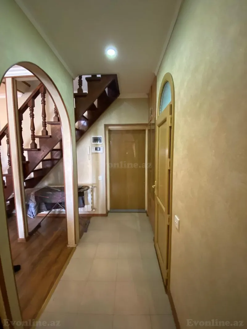 Satılır 3 otaqlı Mənzil Köhnə tikili 60 m² Sahil m. - şəkil 28