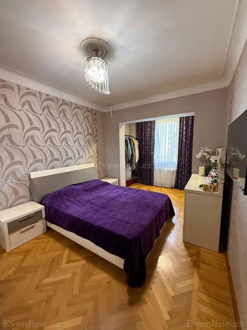 Satılır 2 otaqlı Mənzil Köhnə tikili 70 m² Memar Əcəmi m. - şəkil 7