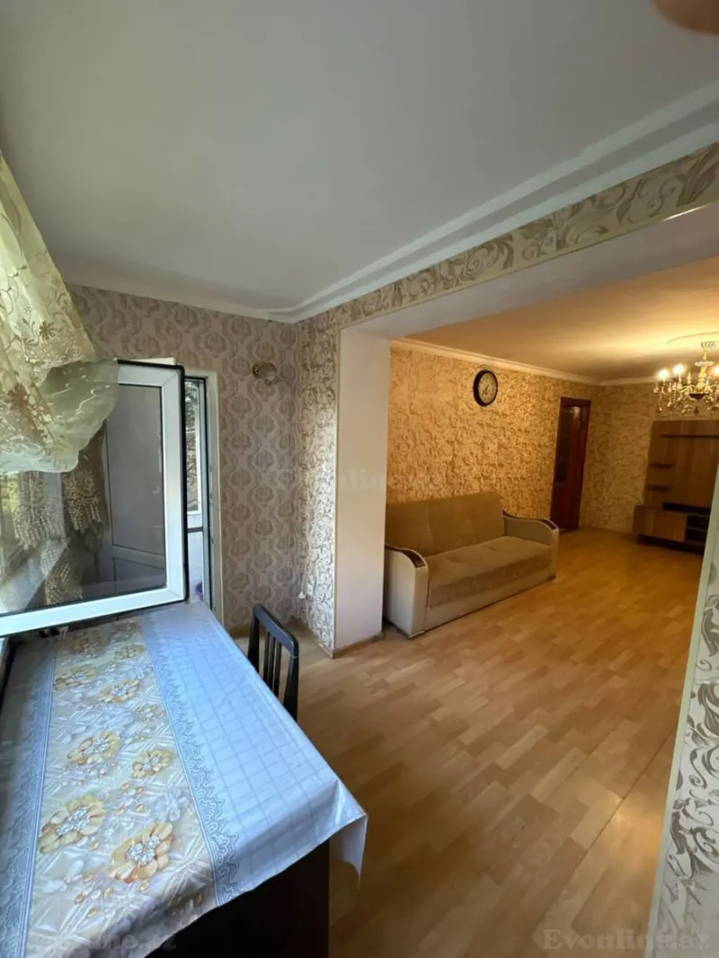 Kirayə verilir 2 otaqlı Mənzil Köhnə tikili 50 m² Elmlər Akademiyası m. - şəkil 3
