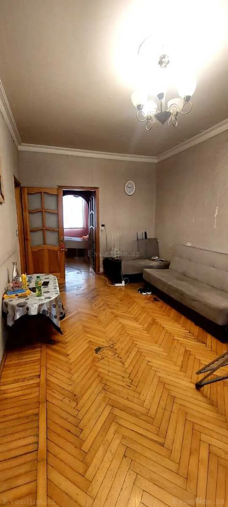Satılır 3 otaqlı Mənzil Köhnə tikili 75 m² Memar Əcəmi m. - şəkil 3