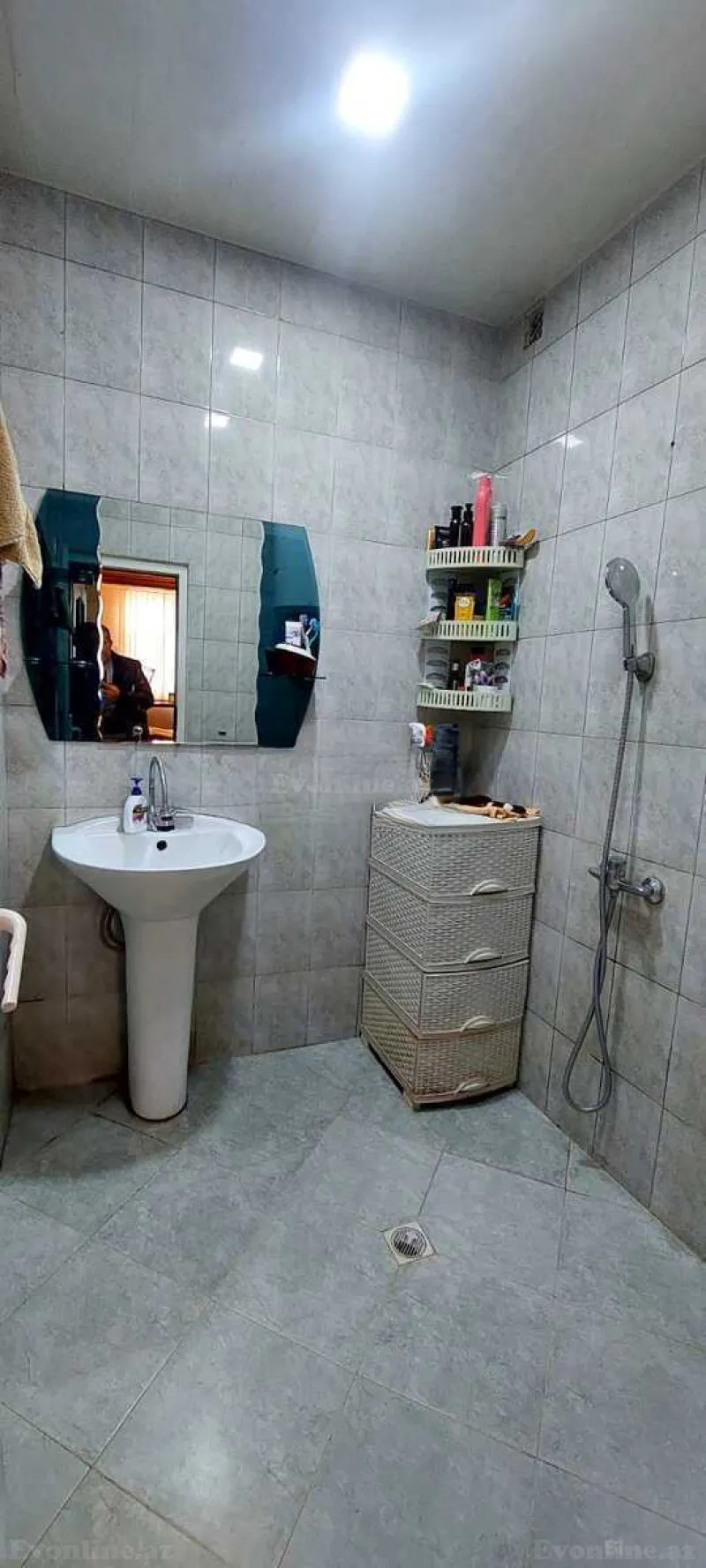 Satılır 3 otaqlı Mənzil Köhnə tikili 75 m² Memar Əcəmi m. - şəkil 9