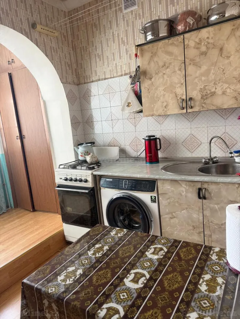 Satılır 1 otaqlı Mənzil Köhnə tikili 45 m² Köhnə Günəşli - şəkil 4