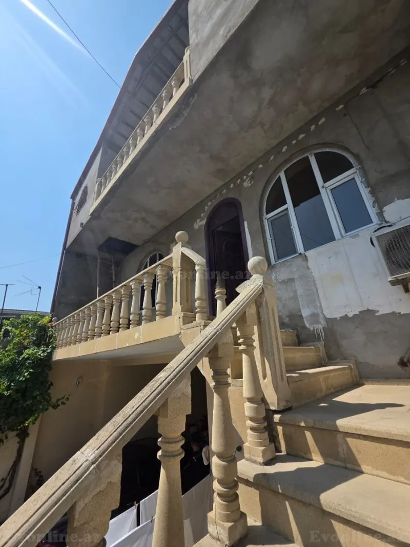 Satılır 5 otaqlı Həyət evi 200 m² Memar Əcəmi m. - şəkil 10