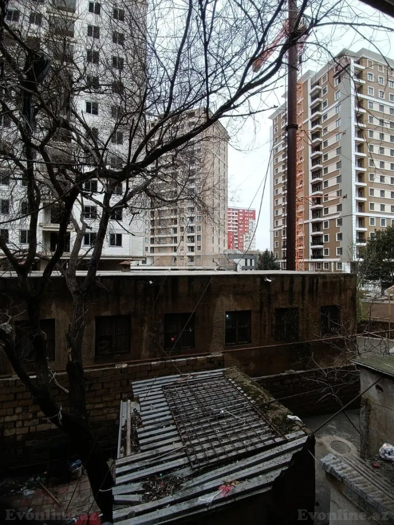 Satılır 2 otaqlı Mənzil Köhnə tikili 55 m² Nərimanov r. - şəkil 7