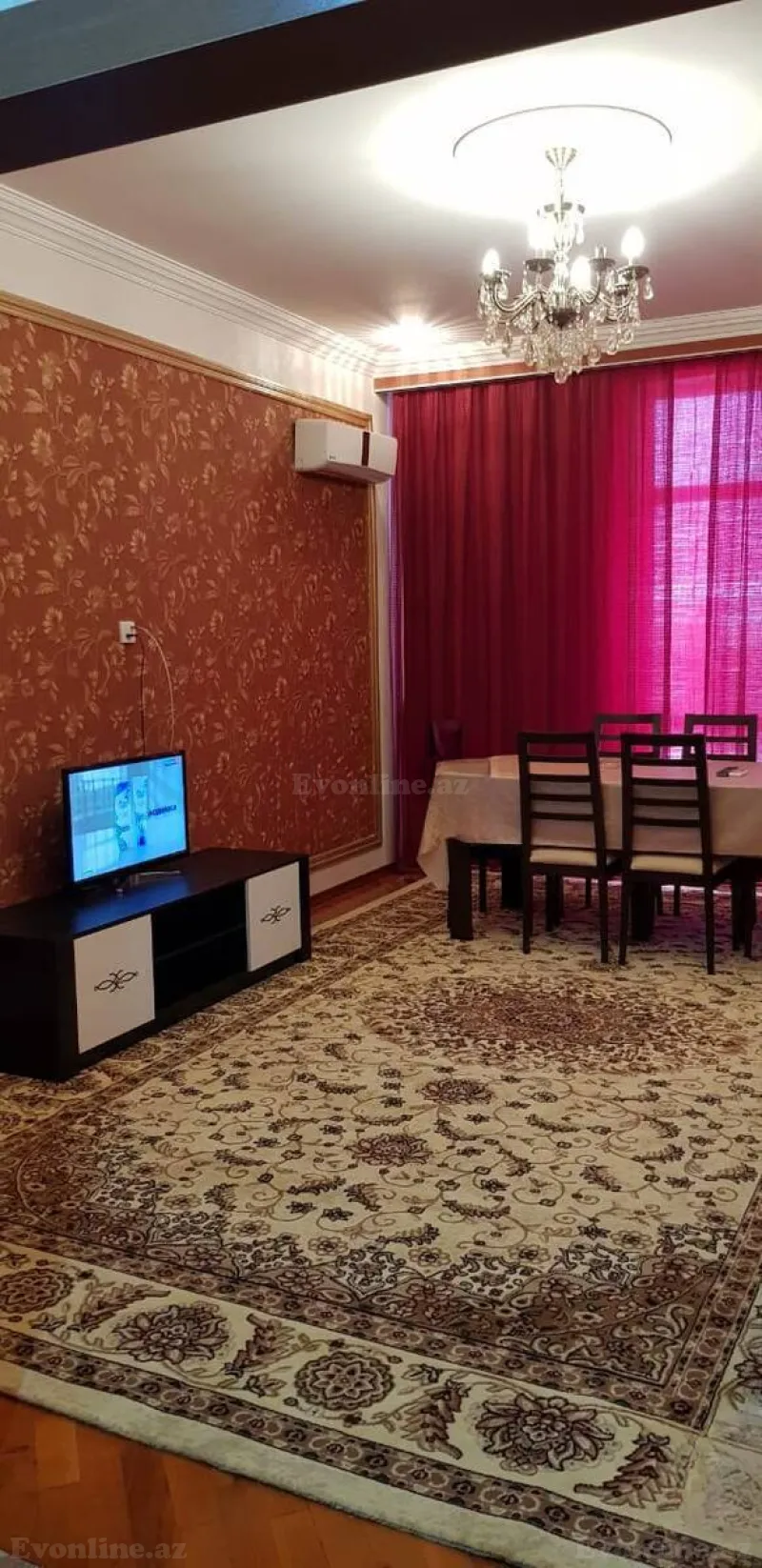 2 otaqlı Mənzil 60 m² 8 Noyabr m. Kirayə verilir