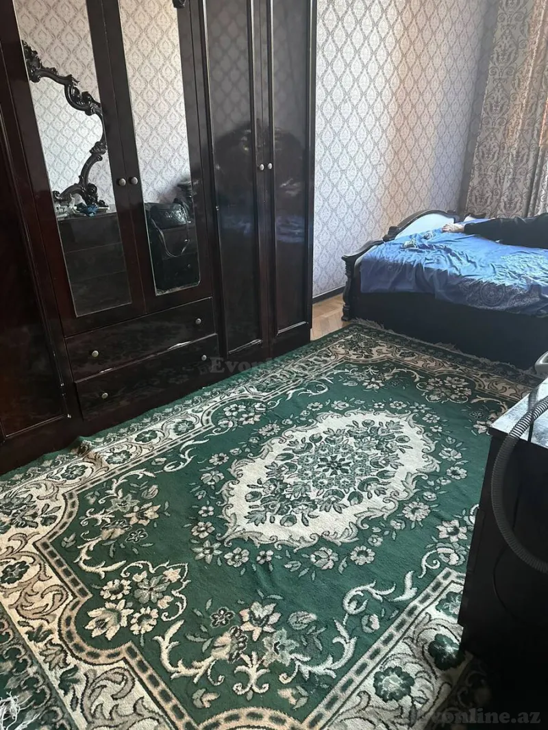 Kirayə verilir 2 otaqlı Mənzil Köhnə tikili 56 m² Memar Əcəmi m. - şəkil 3