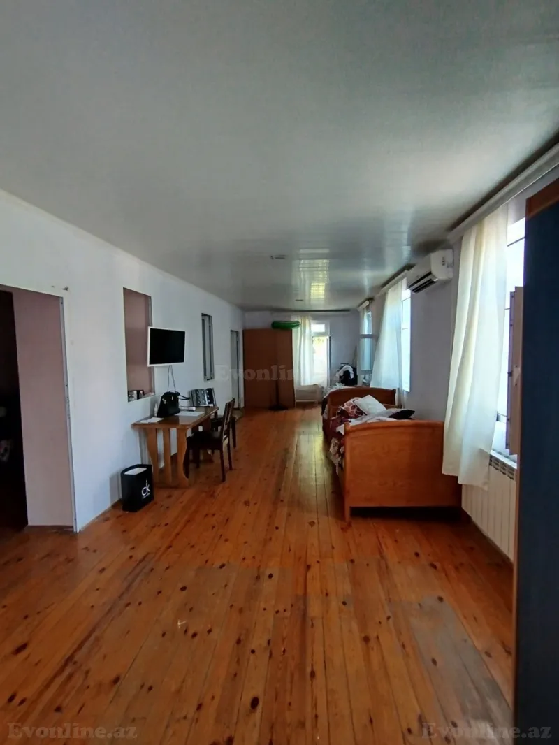 Satılır 5 otaqlı Həyət evi 177 m² Novxanı - şəkil 3