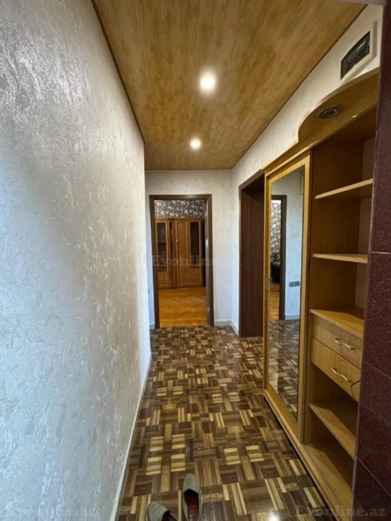 Kirayə verilir 3 otaqlı Mənzil Köhnə tikili 80 m² Gənclik m. - şəkil 3