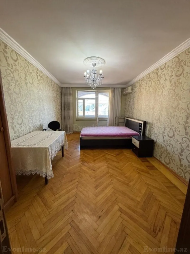 Kirayə verilir 3 otaqlı Mənzil Köhnə tikili 80 m² Gənclik m. - şəkil 9