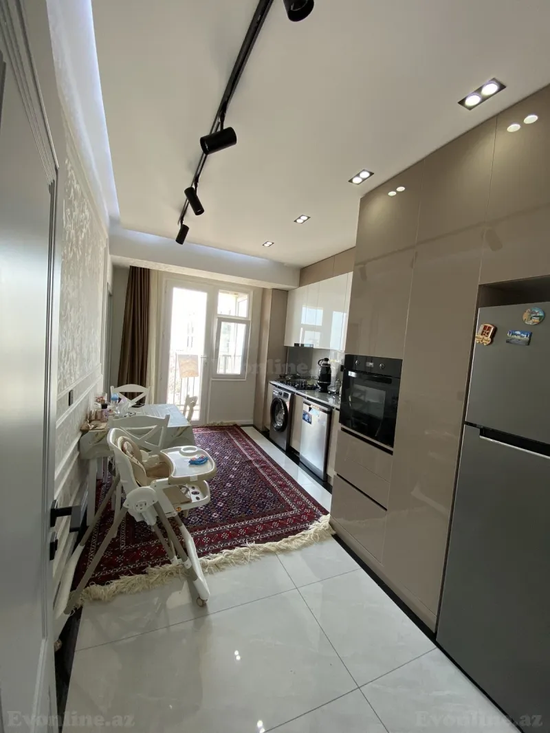 Satılır 3 otaqlı Mənzil Yeni tikili 96 m² Həzi Aslanov m. - şəkil 10