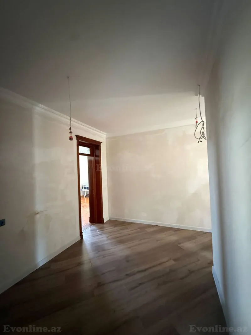 Satılır 6 otaqlı Həyət evi 200 m² Saray - şəkil 12