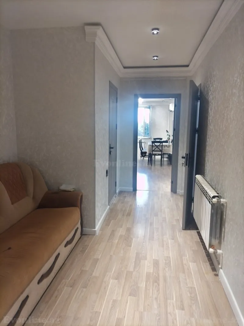3 otaqlı Mənzil 82 m² Suraxanı r. Satılır
