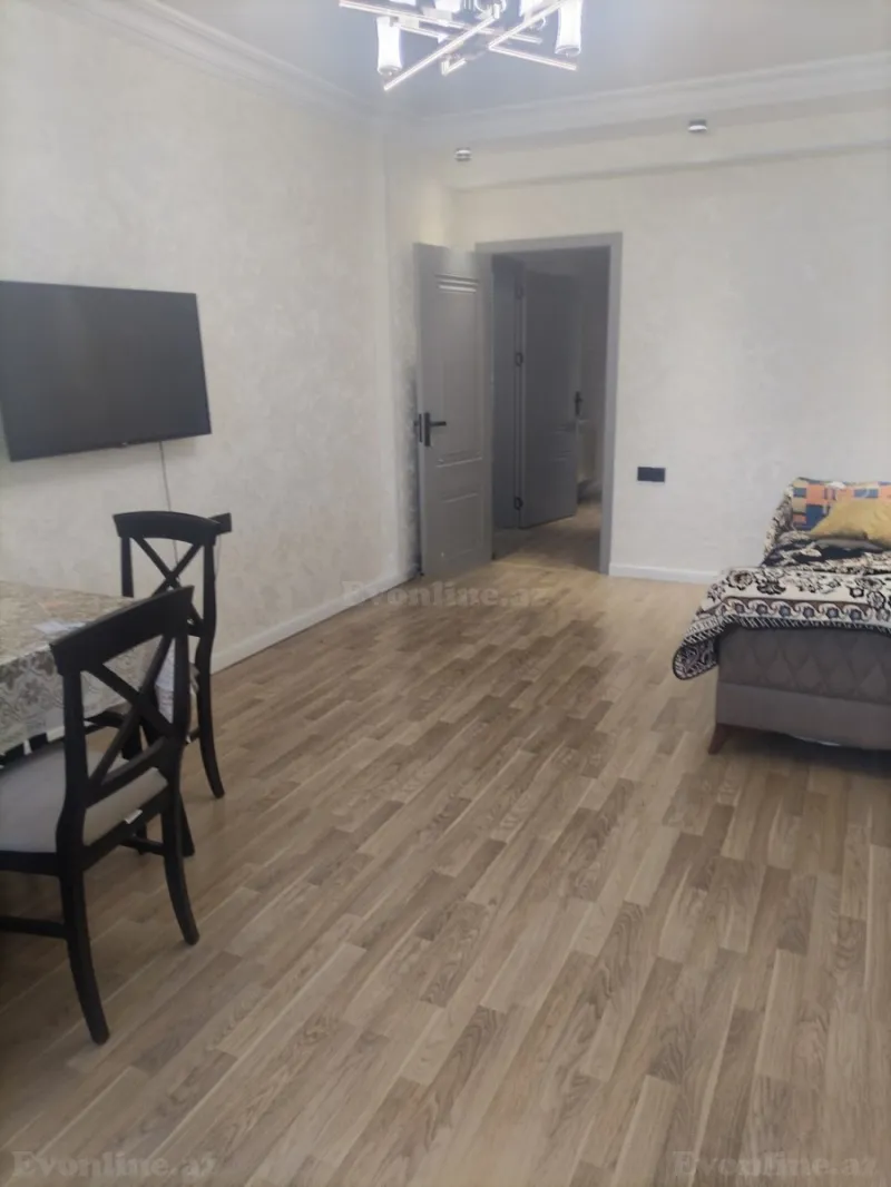 Satılır 3 otaqlı Mənzil Yeni tikili 82 m² Suraxanı r. - şəkil 2
