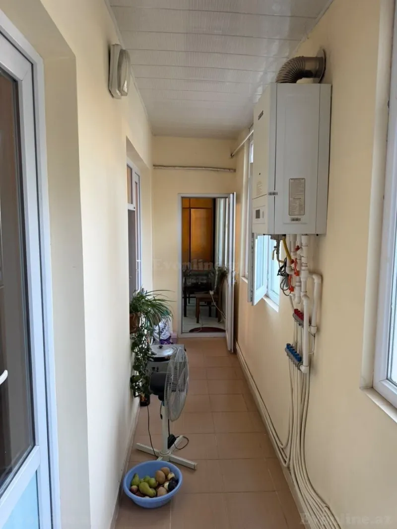 Satılır 5 otaqlı Mənzil Köhnə tikili 110 m² Həzi Aslanov m. - şəkil 10