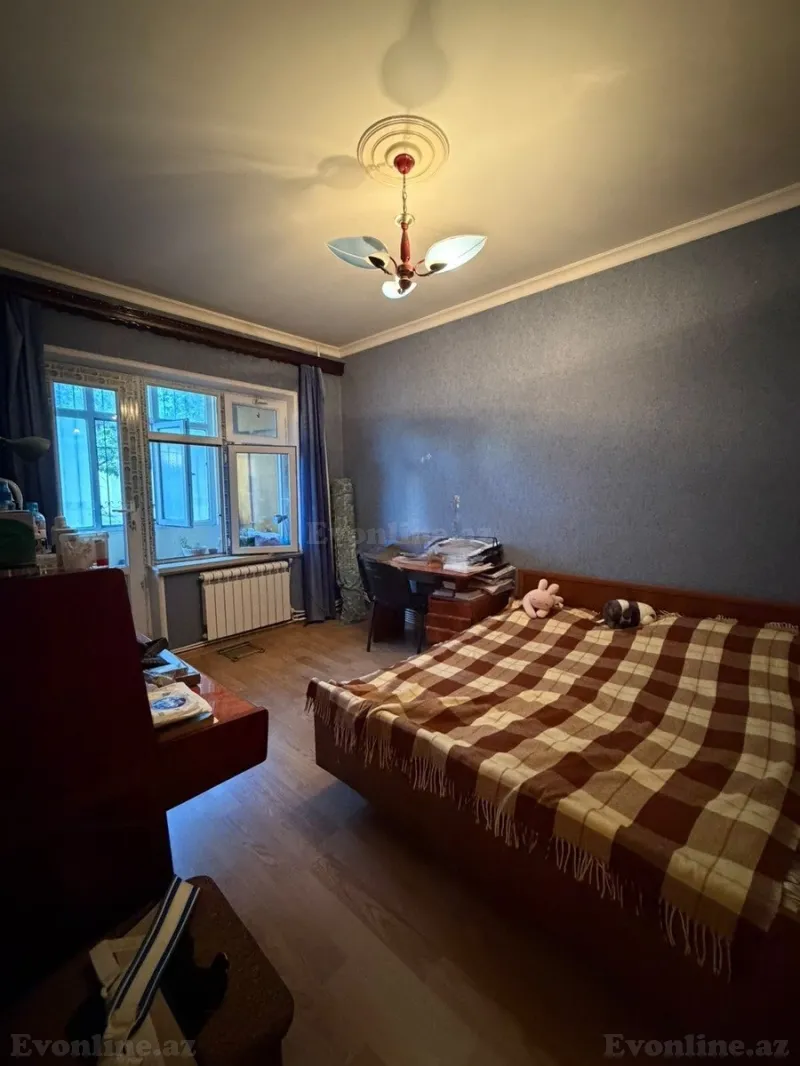 Satılır 5 otaqlı Mənzil Köhnə tikili 110 m² Həzi Aslanov m. - şəkil 12