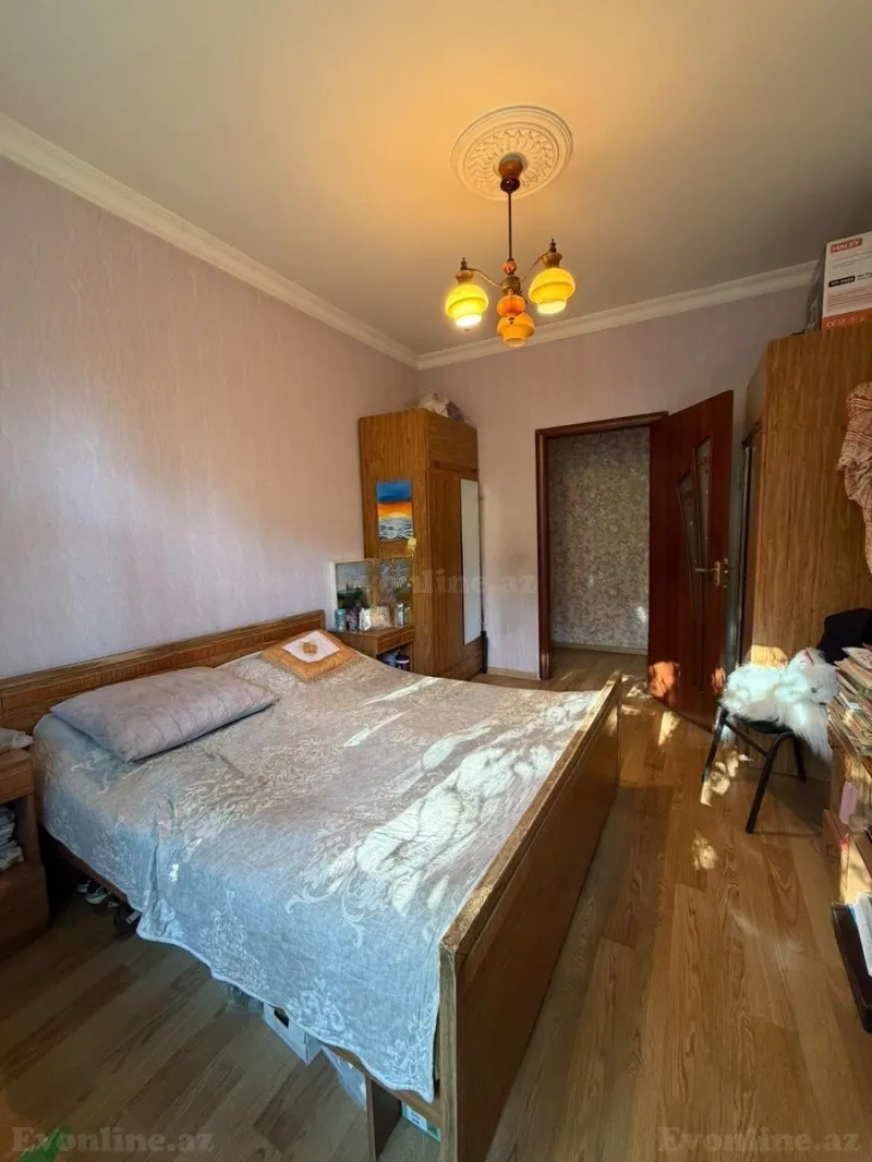 Satılır 5 otaqlı Mənzil Köhnə tikili 110 m² Həzi Aslanov m. - şəkil 15