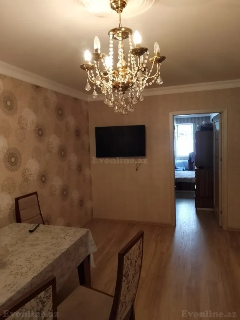 Kirayə verilir 2 otaqlı Mənzil Köhnə tikili 55 m² Neftçilər m. - şəkil 5