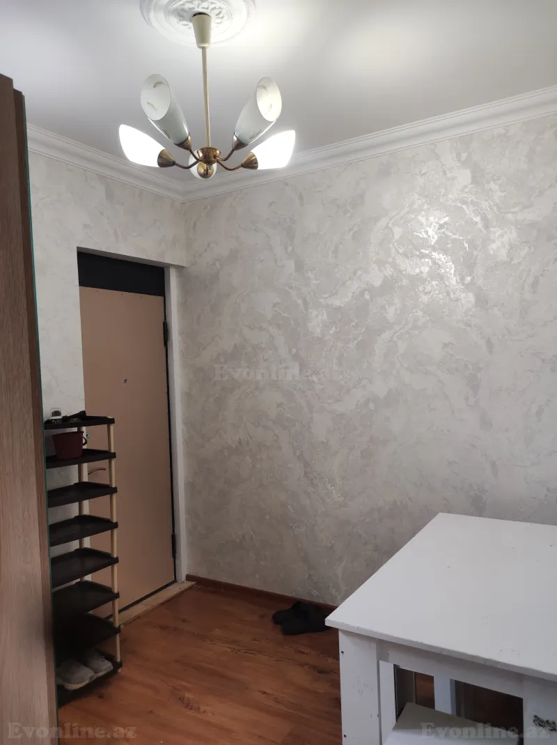3 otaqlı Həyət evi 70 m² H.Cavid pr. Kirayə verilir