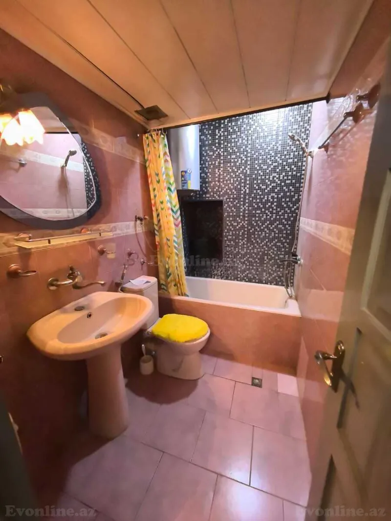 Satılır 2 otaqlı Həyət evi 40 m² Səbail r. - şəkil 10