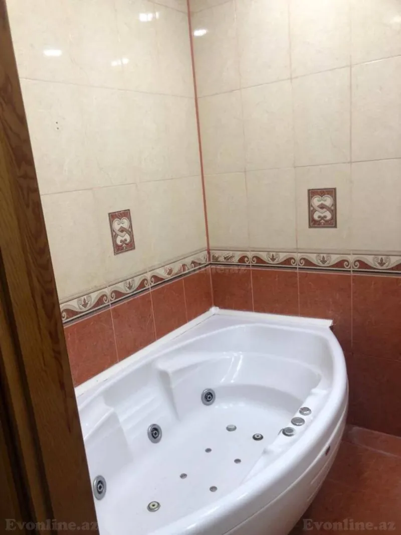 Kirayə verilir 3 otaqlı Mənzil Yeni tikili 140 m² 28 May m. - şəkil 7