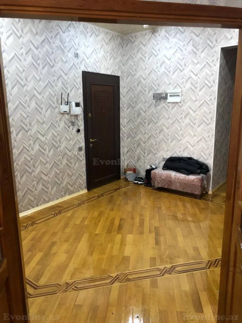 Kirayə verilir 3 otaqlı Mənzil Yeni tikili 140 m² 28 May m. - şəkil 14