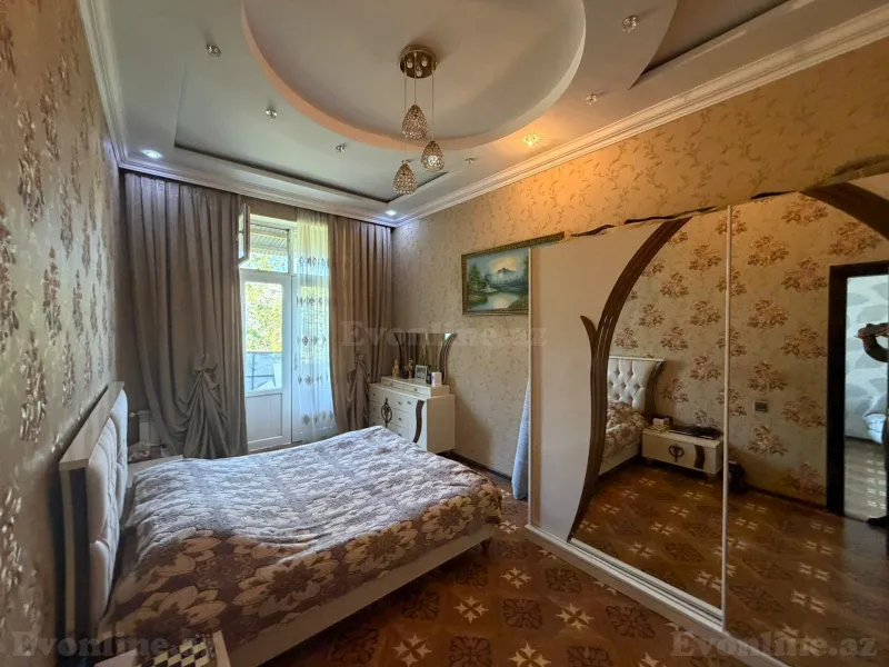 Satılır 2 otaqlı Mənzil Köhnə tikili 64 m² Bakıxanov - şəkil 4
