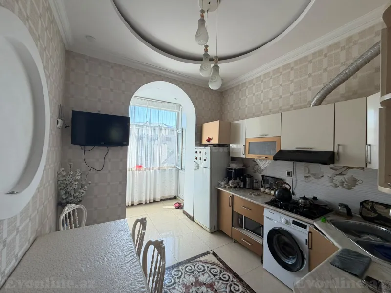 Satılır 2 otaqlı Mənzil Köhnə tikili 64 m² Bakıxanov - şəkil 8
