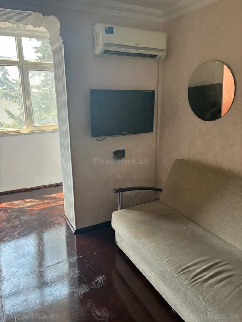 Kirayə verilir 1 otaqlı Mənzil Köhnə tikili 25 m² Gənclik m. - şəkil 3