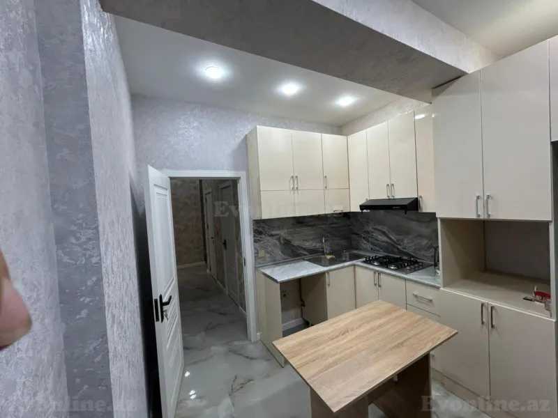 Satılır 2 otaqlı Mənzil Yeni tikili 75 m² Qaraçuxur - şəkil 3