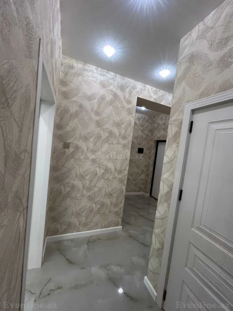 Satılır 2 otaqlı Mənzil Yeni tikili 75 m² Qaraçuxur - şəkil 5