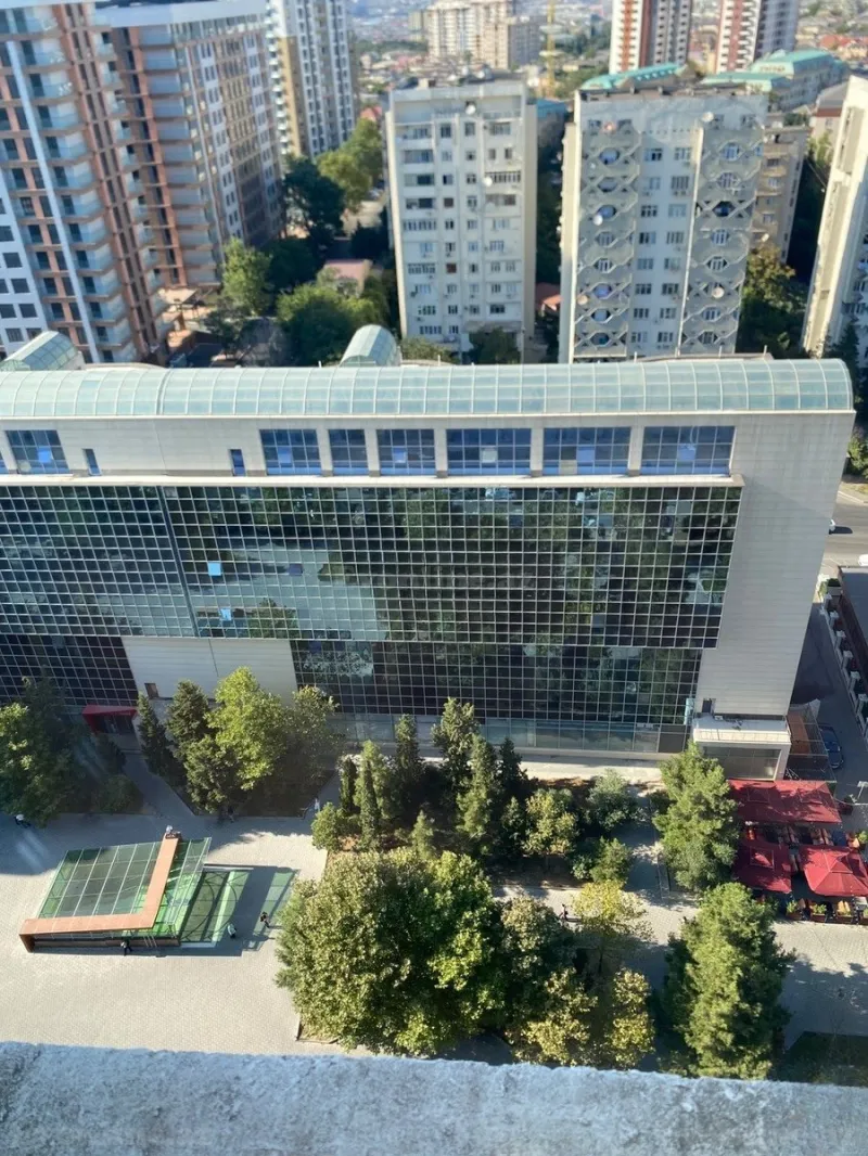 Kirayə verilir 3 otaqlı Mənzil Yeni tikili 120 m² Azadlıq prospekti m. - şəkil 7